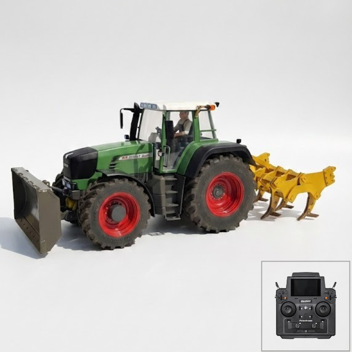 Miniatura Trator Fendt 828 Vario com Implementos - Escala 1/18 (Controle Remoto)